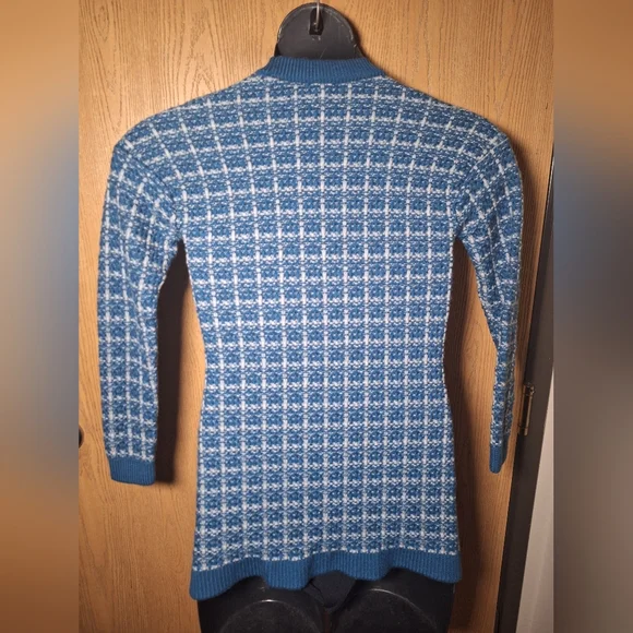 Talbots Blue and White Checkered Cardigan - Picture 6 of 7